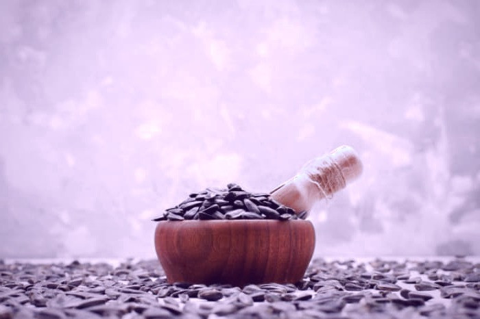 روغن سیاه دانه و مو