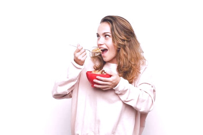 آداب غذا خوردن