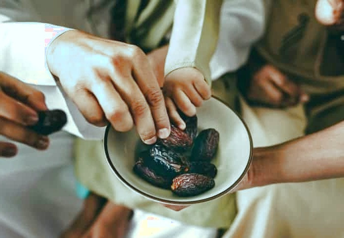 خرما برای اشتها 
