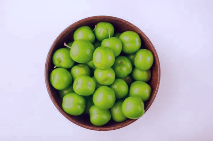 مضرات گوجه سبز