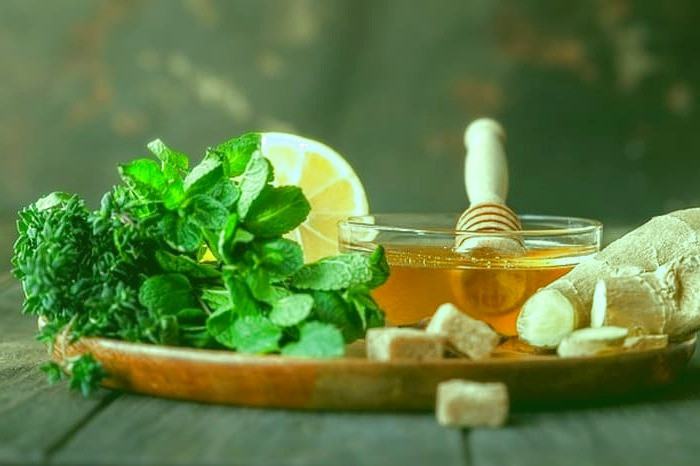 نوشیدنی سوسنبر و عسل
