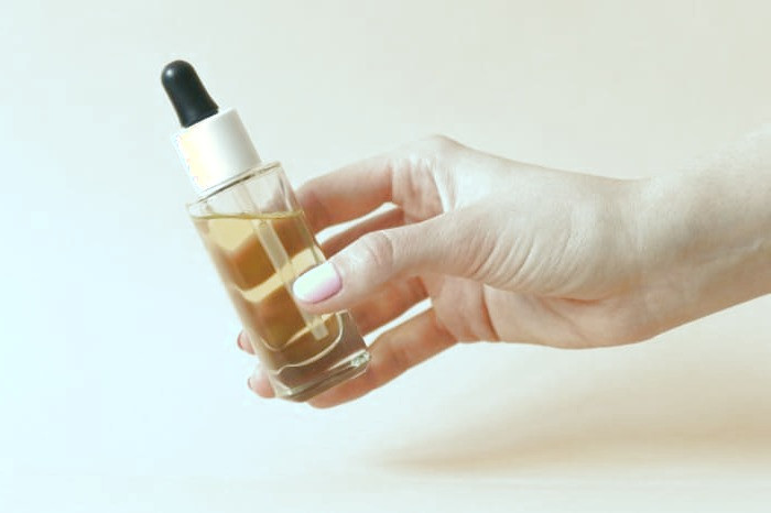 روغن درخت چای