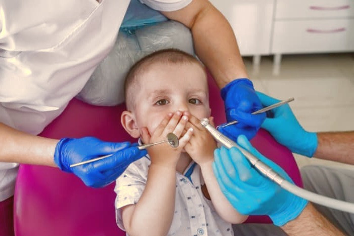 روکش دندان فلزی