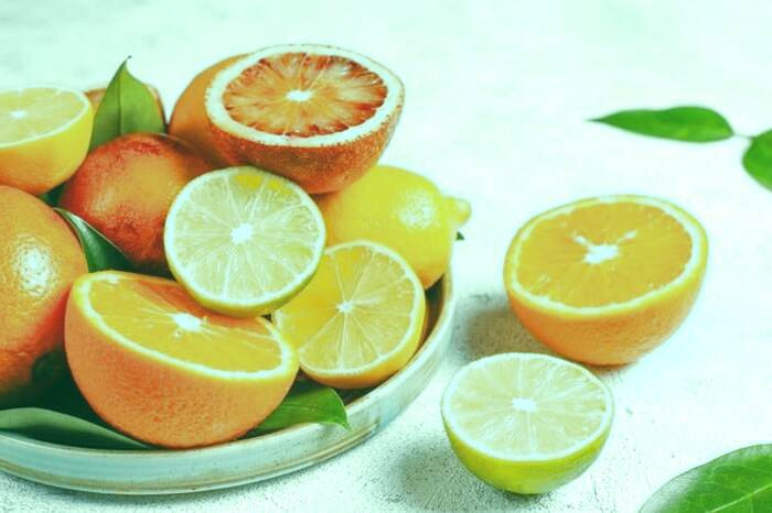 مرکبات و خشکی لب