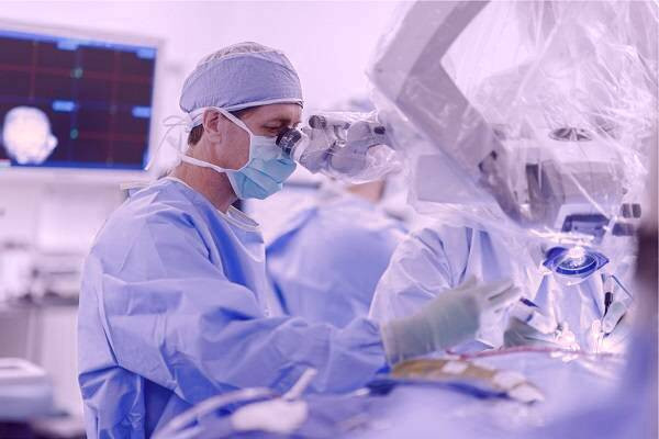 جراحی غده هیپوفیز