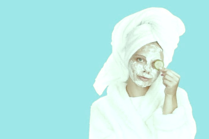 رفع پف دور چشم