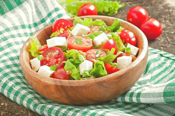 غذای ساده و سالم سالاد