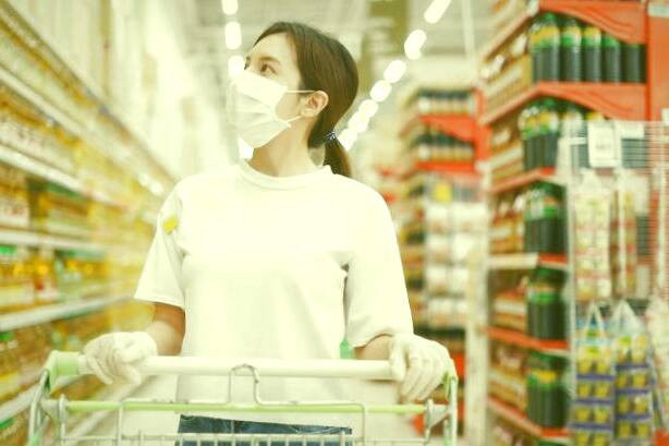 کرونا در فروشگاه