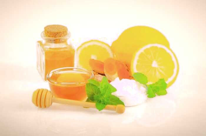  نوشیدن آبلیمو و عسل 