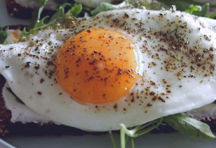 مصرف تخم مرغ 