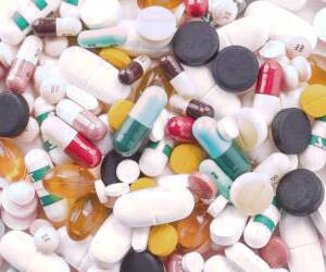 داروهای خطرناک برای کبد: لیست جامع و کامل