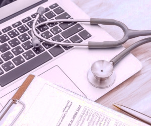 وسیله ای در مطب پزشکان با میکروب های بیشتر از توالت