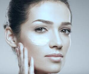 تأثیر کرم‌های ضد آفتاب بر پوکی استخوان