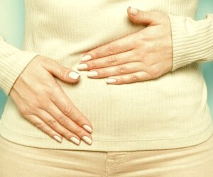 علت‌های اسهال و روش‌های درمان آن با تغذیه سالم