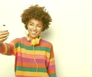 خطرات اعتیاد به سلفی: نکاتی برای آگاهی و پیشگیری