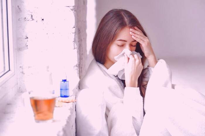 نشانه ها خفیف آنفولانزا آبریزش بینی