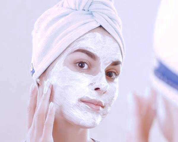 ماسک ماست برای لکه های قهوه ای پوست ماسک ماست