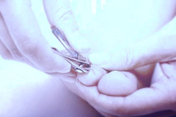 مراقبت ناخن