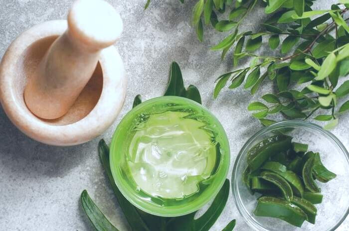طرز تهیه دهانشویه های خانگی دهانشویه گیاهی