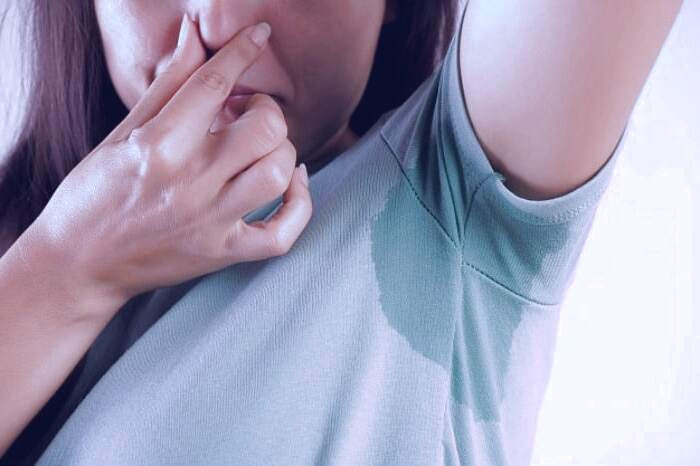 بوی بد زیر بغل