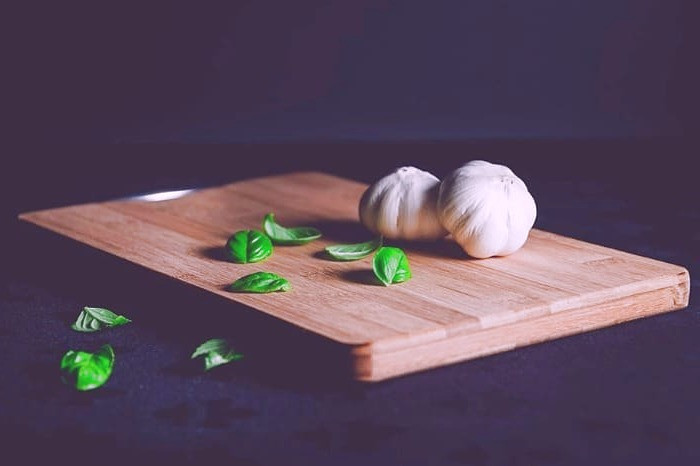 مواد غذایی برای تنظیم هورمون ها سیر