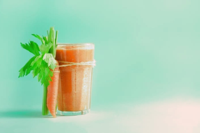 نوشیدنی کرفس و هویج 