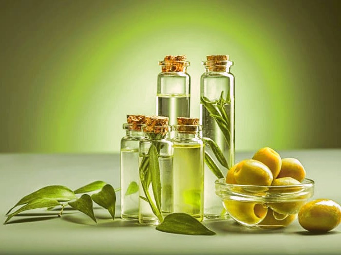 روغن زیتون برای رشد موها روغن زیتون