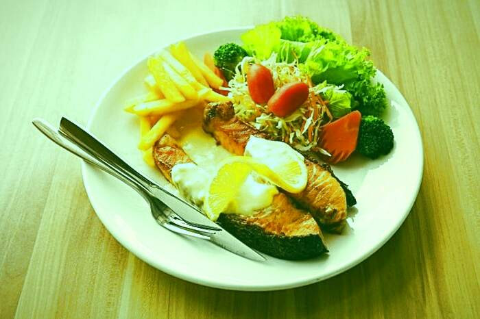 بهترین غذاهای سیر کننده و کم کالری برای لاغری و کاهش وزن مواد غذایی
