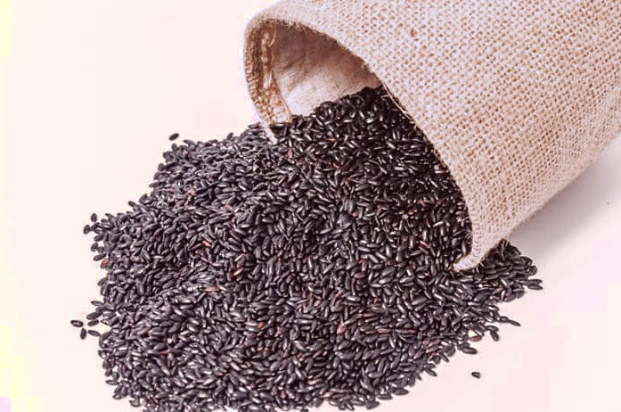 مضرات سیاه دانه