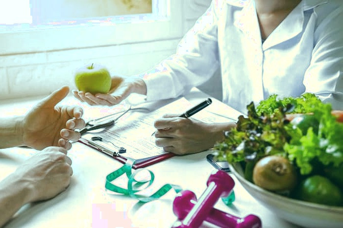  متخصص پزشکی ورزشی