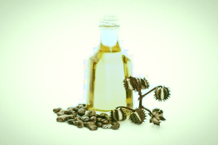 درمان خط خنده با روغن زیتون و روغن کرچک رفع خط لبخند و چروک دور لب