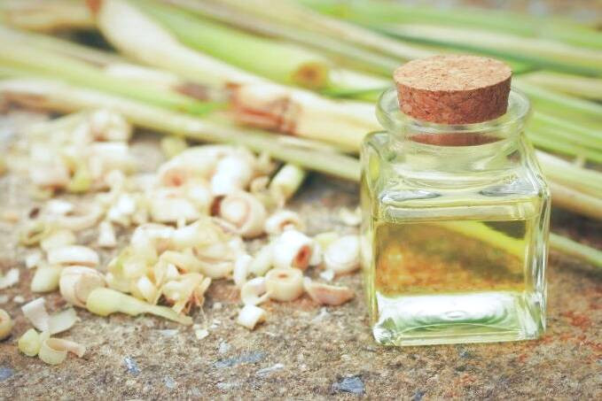 روغن علف لیمو