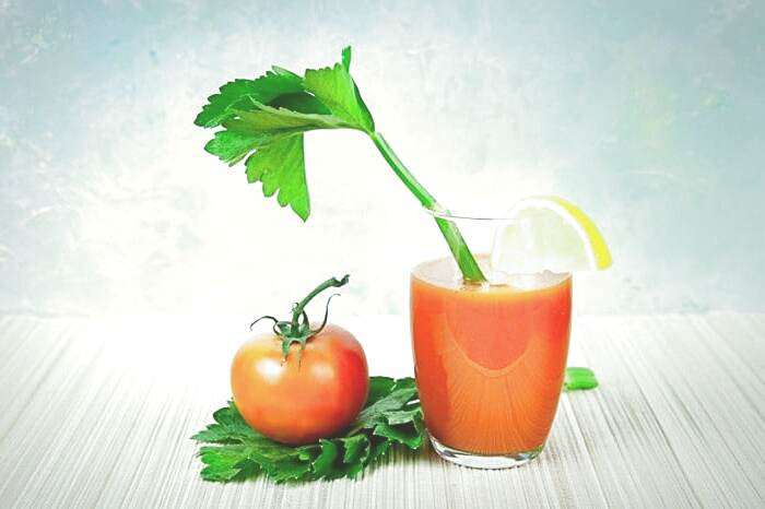 ماسک آب گوجه فرنگی آب گوجه