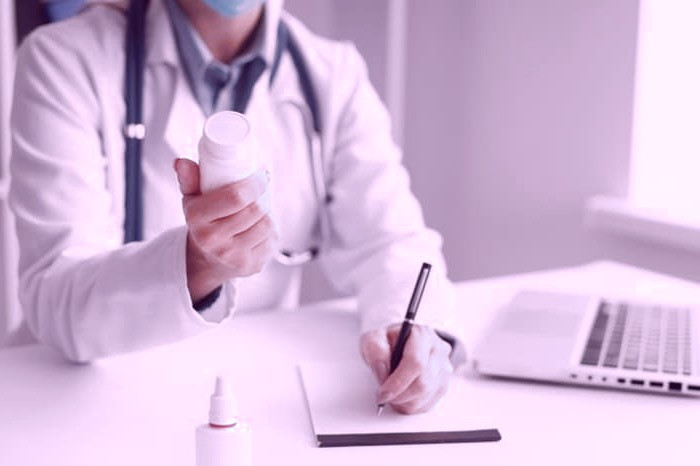 کاهش استروژن بالای مردان