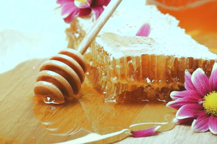 عسل برای یبوست