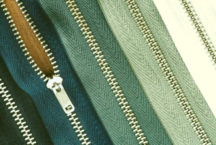 گیر دادن به زیپ زیپ کیف