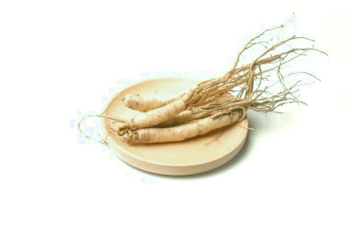 مضرات گیاه جینسینگ چیست؟ عوارض جینسینگ