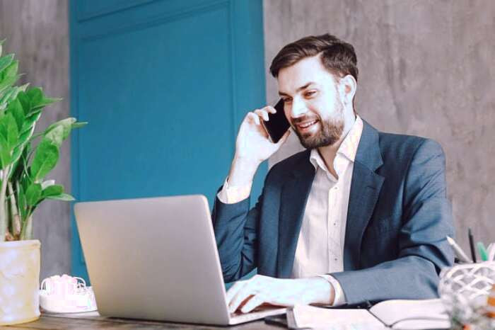 خطر استفاده اشتراکی از موبایل استفاده اشتراکی