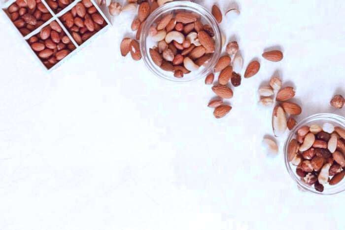 طرز نگهداری آجیل در خانه نگهداری آجیل