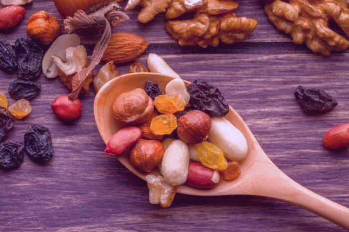 نگهداری آجیل به مدت طولانی مصرف آجیل قدیمی