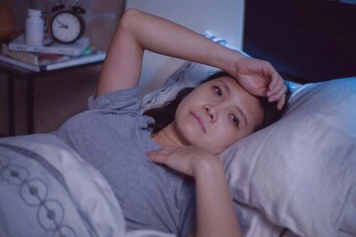 مشکلات خواب در چپ دست ها بی خوابی