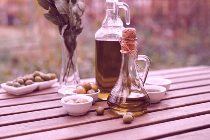 درمان عفونت گوش با روغن زیتون روغن زیتون