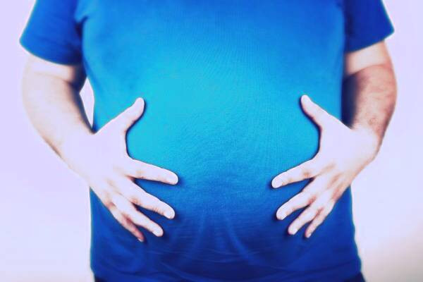 علت بزرگ شدن معده چیست  عکس شکم بزرگ