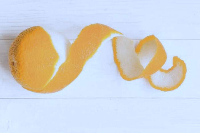 جرم گیری دندان با مواد طبیعی پوست پرتقال