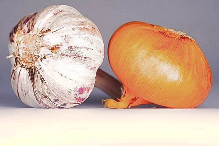 مصرف کم پیاز و سیر