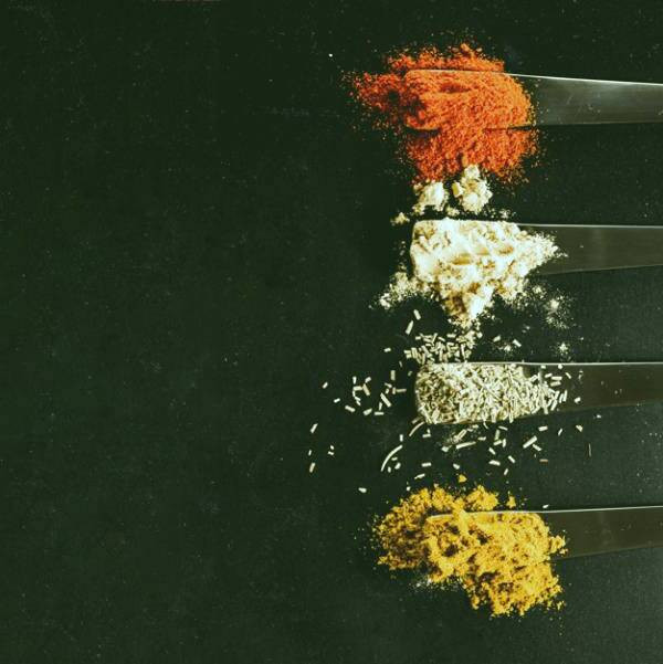 ادویه برای گوارش