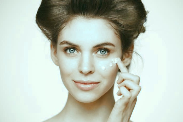 چین و چروک صورت 