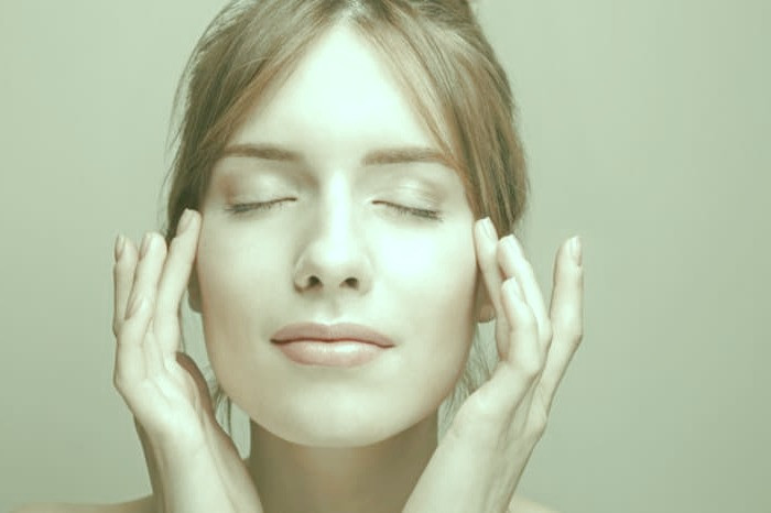 چین و چروک صورت 