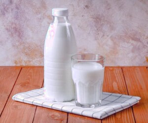 بهترین نوع شیر برای ما: شیر شتر، بز یا دیگر انواع؟