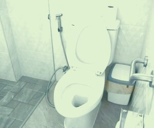 عوارض غیرمنتظره بیماری قند در دستشویی